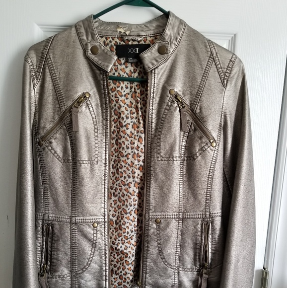 Jacket - Picture 1 of 3